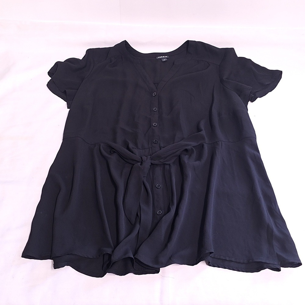 Torrid Peplum Top Womens 0 Black Short Sleeve Button Front Tie Waist Georgette